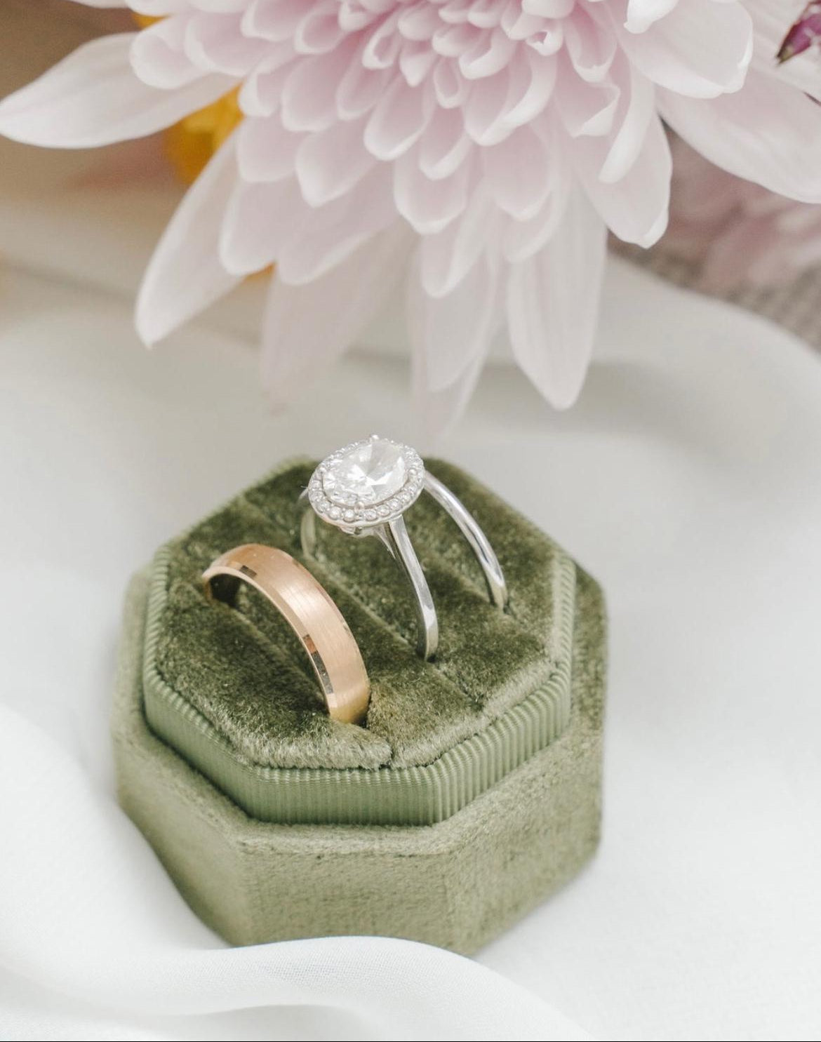 Oval Halo Ring & Wedding Band